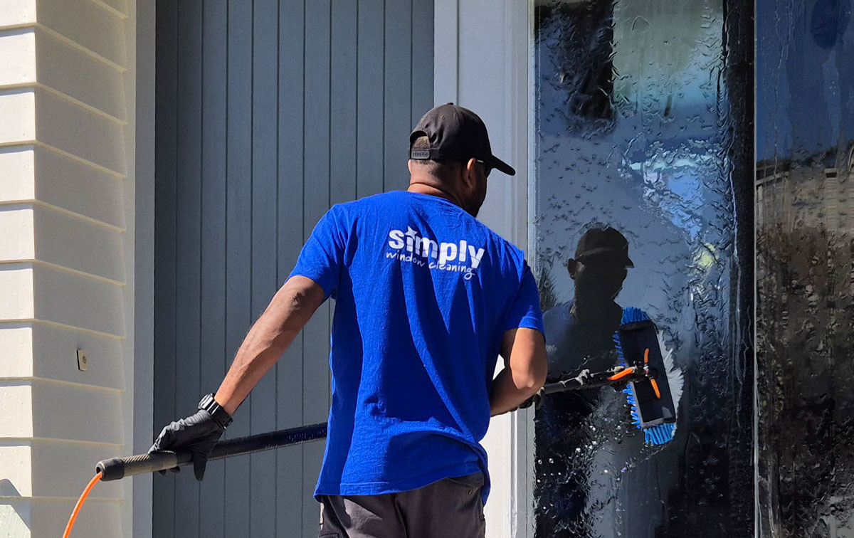 Simply-Window-Cleaning-house washing 3